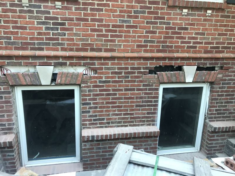 File:Master window brick.jpg
