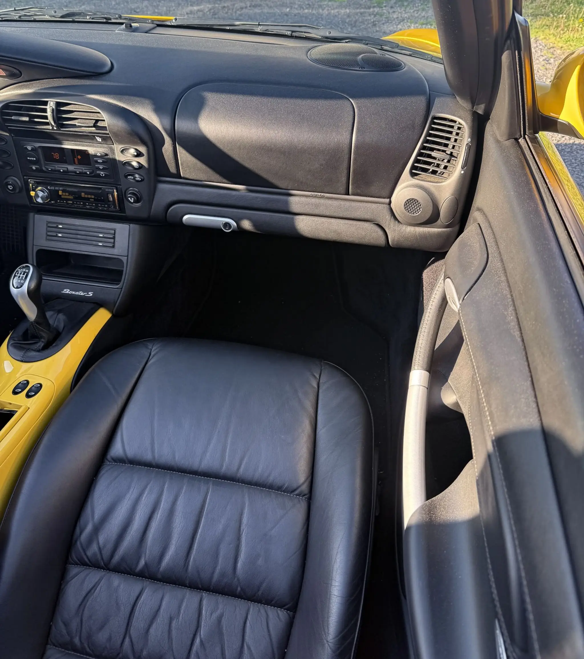 IMG 5562-51645-scaled-tiny-2048x0.webp