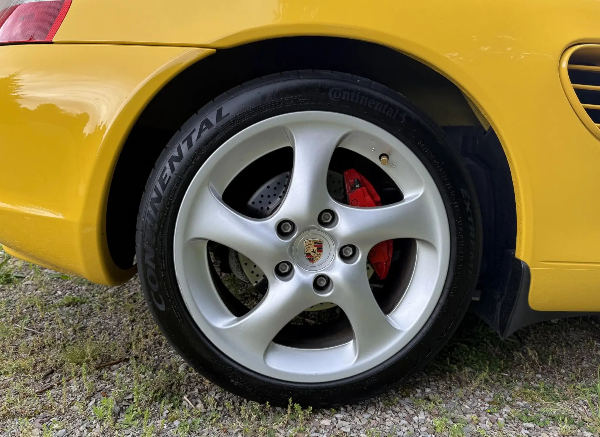 2004 porsche boxster-s IMG 5833-36516-scaled-tiny-2048x0.webp